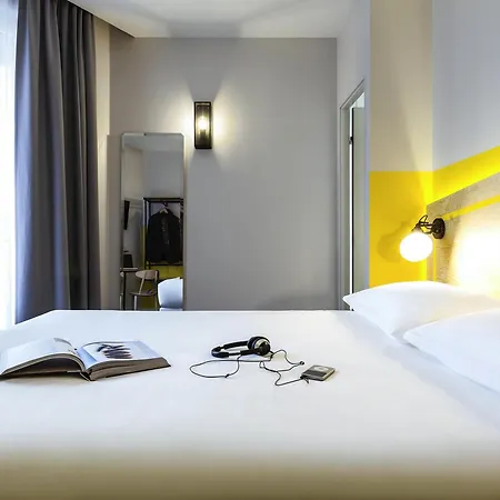 Ibis Styles Nation Porte De Montreuil Hotel Paryż