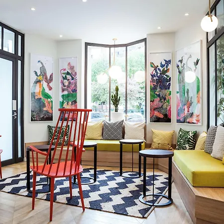 Hotel Ibis Styles Nation Porte De Montreuil 3*