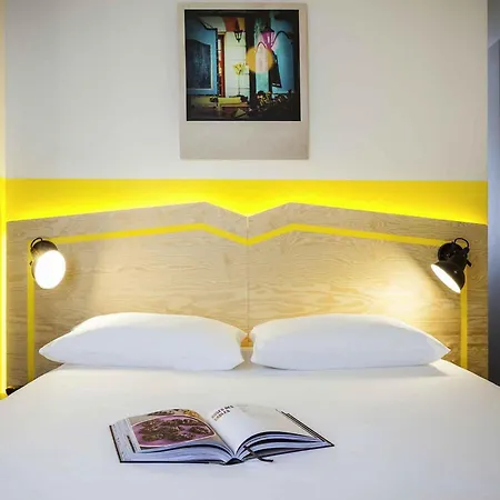Ibis Styles Nation Porte De Montreuil Hotel 3*