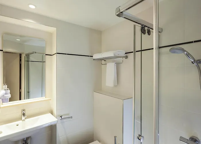 Ibis Styles Nation Porte De Montreuil Hotel 3*