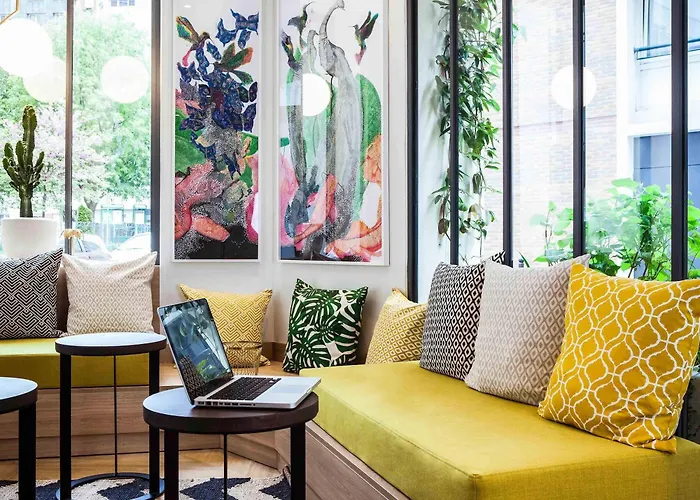 Ibis Styles Nation Porte De Montreuil Hotel 3*
