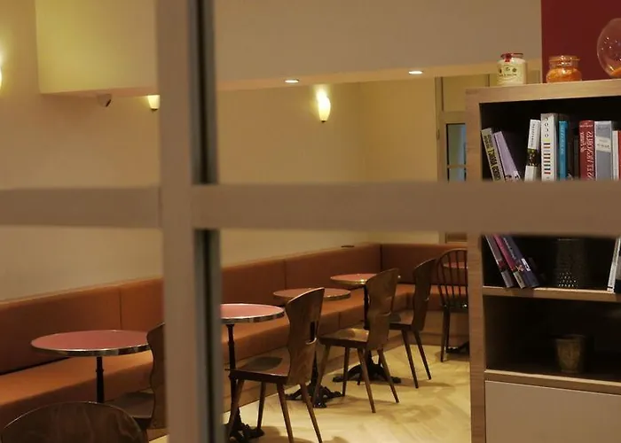 Ibis Styles Nation Porte De Montreuil Paris