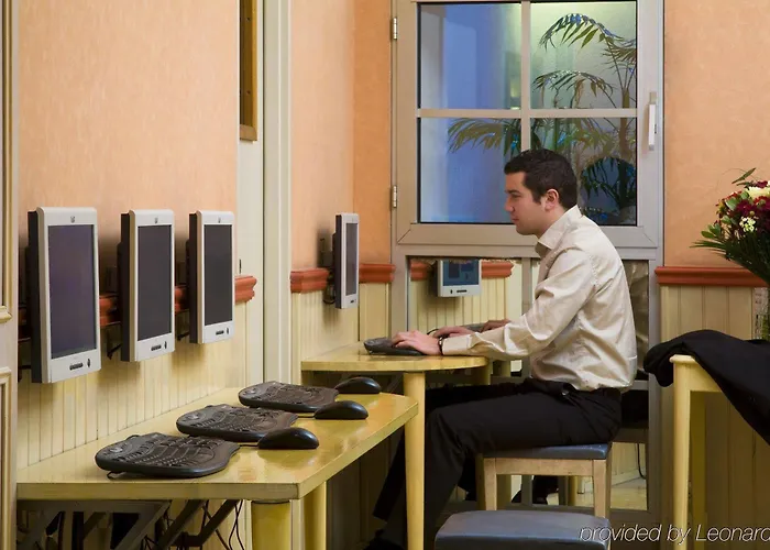 Hotel Ibis Styles Nation Porte De Montreuil