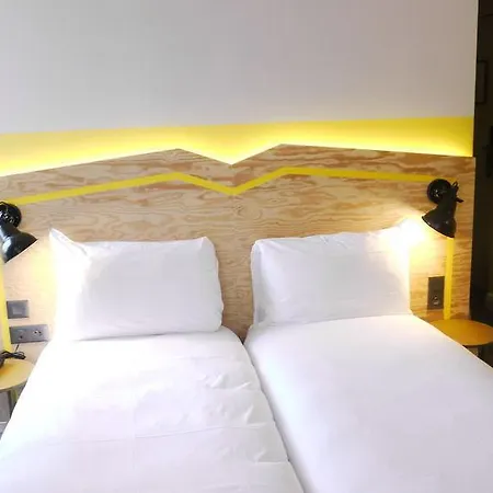 Hotel Ibis Styles Nation Porte De Montreuil Paris
