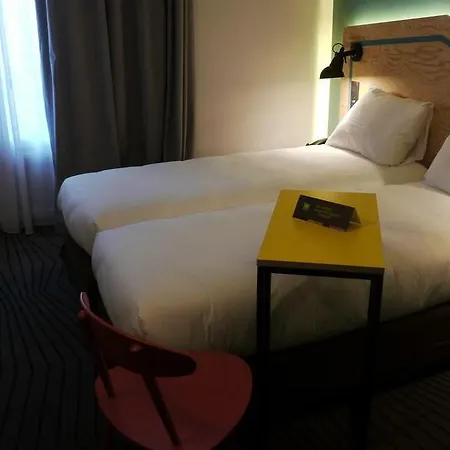 Hotel Ibis Styles Nation Porte De Montreuil 3*