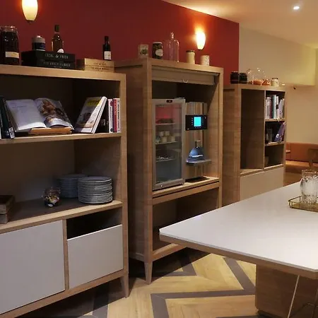 Ibis Styles Nation Porte De Montreuil Hotel 3*